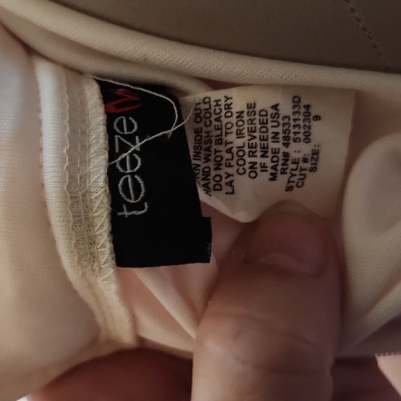 Teeze Me Blush Pleated Circle Skirt, Sz 9 - Picture 6 of 6